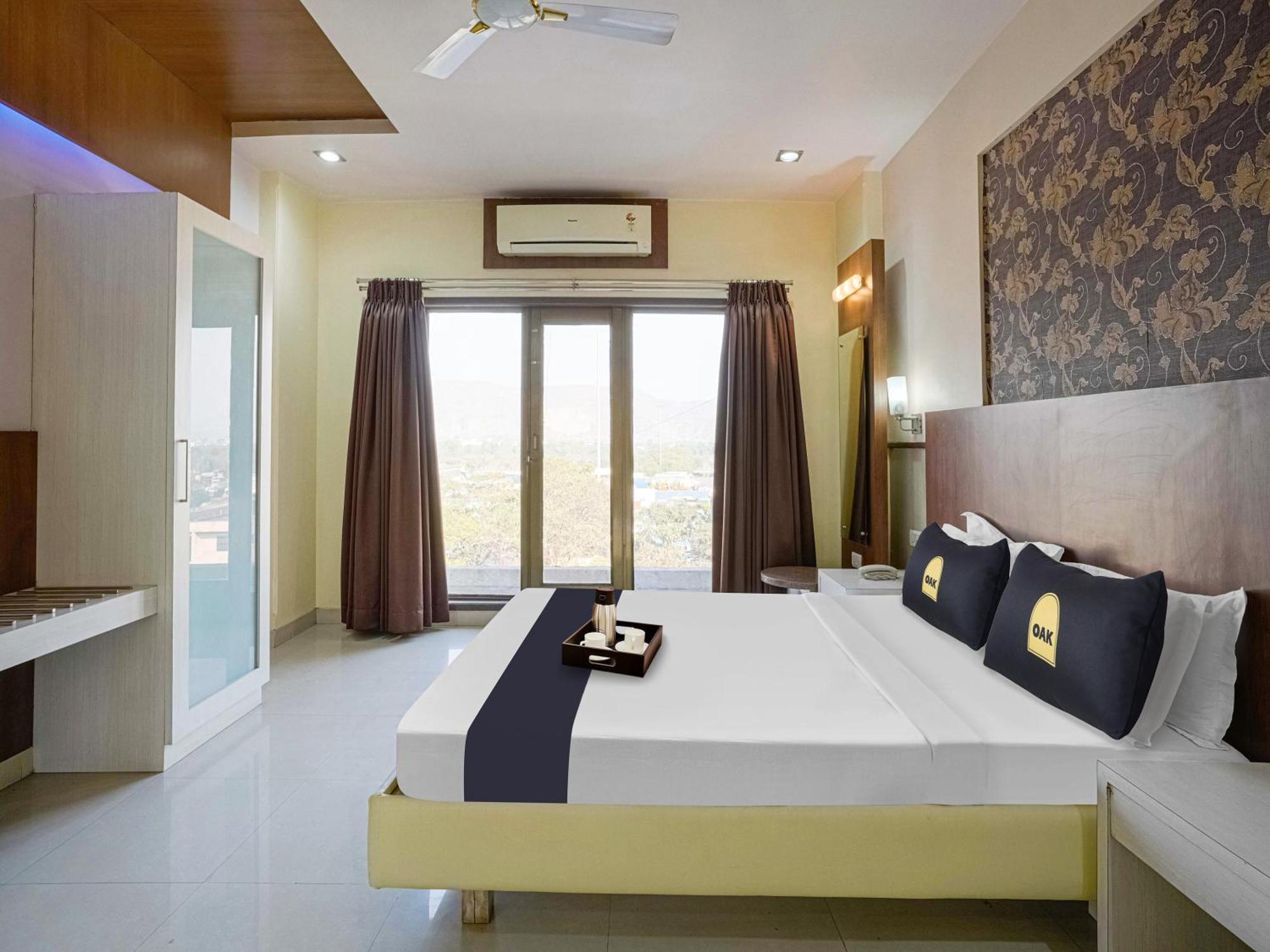 Vista Premium Tark A Family Near Igi Airport Delhi 4*